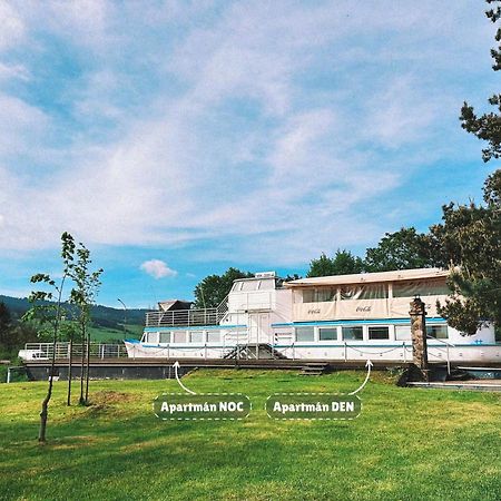 Unique Boat Apartments By Lake - Kajuta 1958 Námestovo Exterior photo